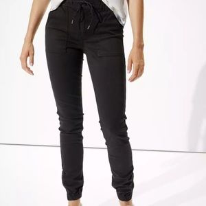 AE High-Waisted Jegging Jogger